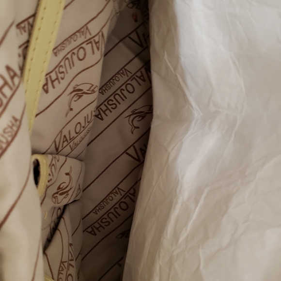 Purse - Picture 8 of 8